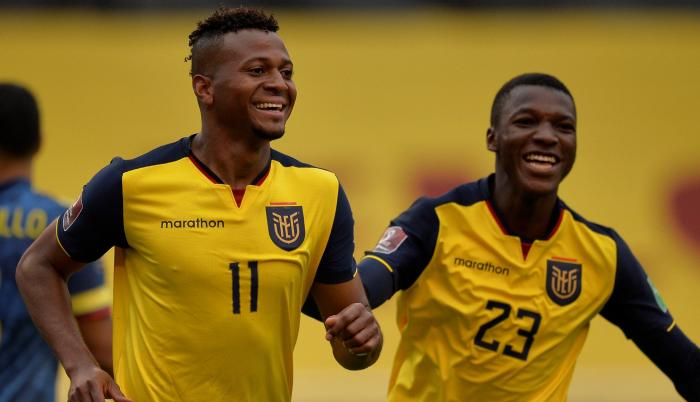 Selección-ecuatoriana-Colombia-goleada