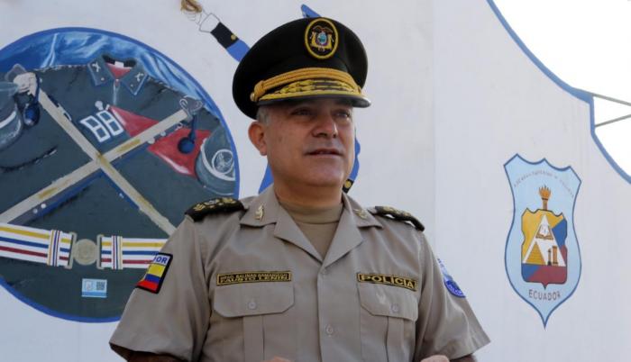 FAUSTO SALINAS