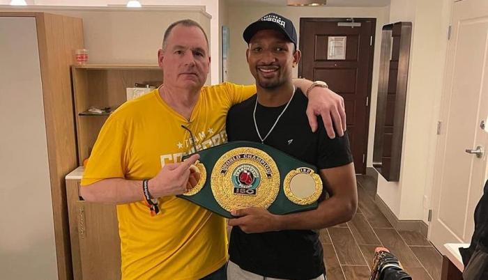 Carlos Góngora campeón mundial boxeo