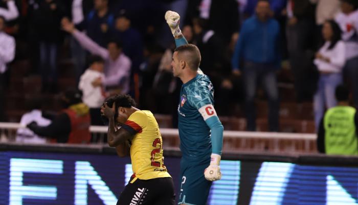 Adrián-Gabbarini-Barcelona-Liga-de-quito