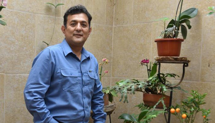Desde su casa, en Quito, el político respondió las preguntas para EXPRESIONES.