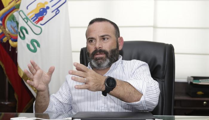 Entrevista a Jorge Wa (33103158)