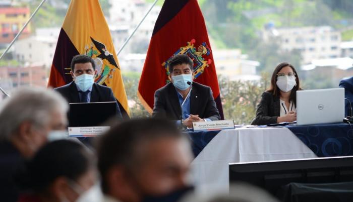 El correísmo se aleja de Jorge Yunda.