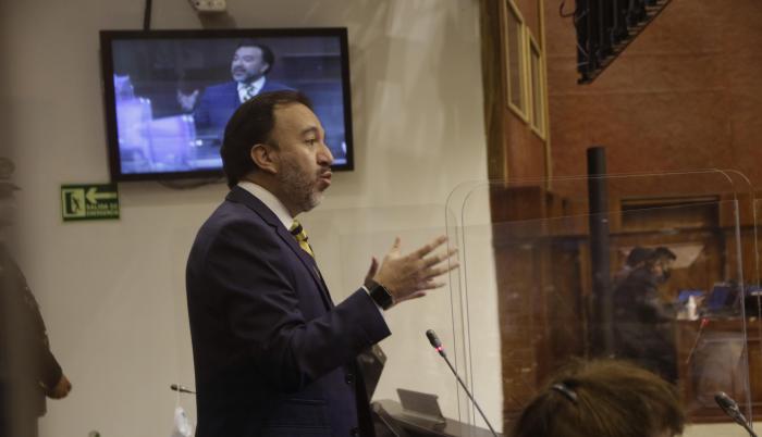 Pabel Muñoz en el Pleno de la Asamblea