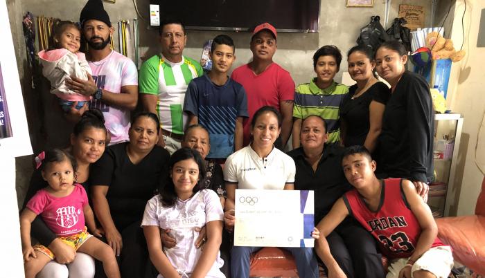 Luisa Valverde diploma olímpico