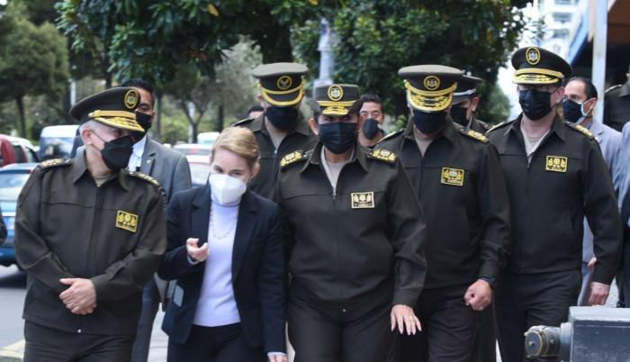 MINISTRA VELA