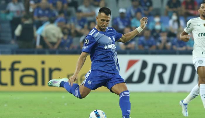 Anibal-leguizamon-emelec