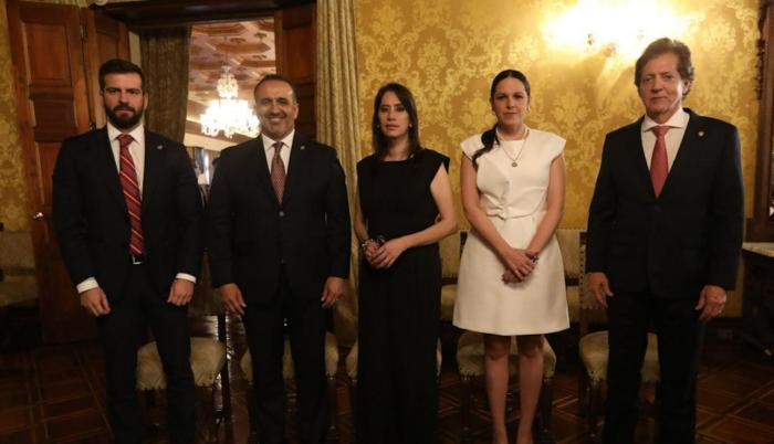 ministros- asamblea- impuestos
