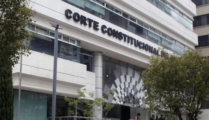 CORTE CONSTITUCIONAL (6710637)
