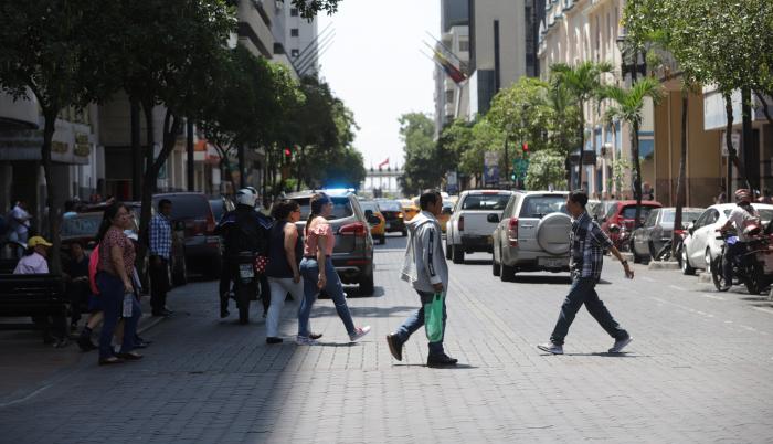 AVENIDA 9 DE OCTUBRE