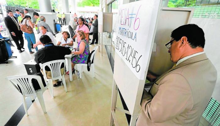 ABOGADOS
