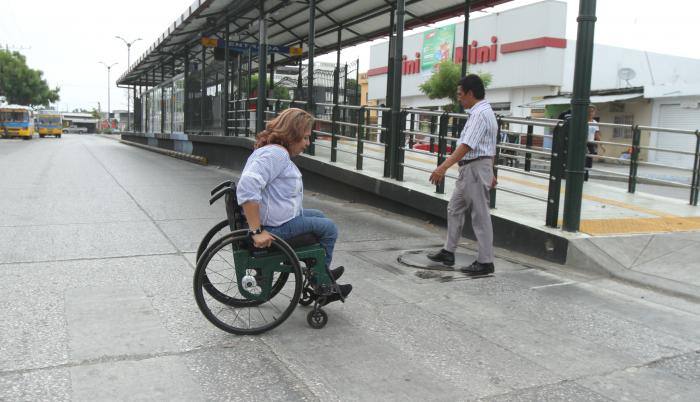 metrovía adeuda mejoras inclusión discapacidad