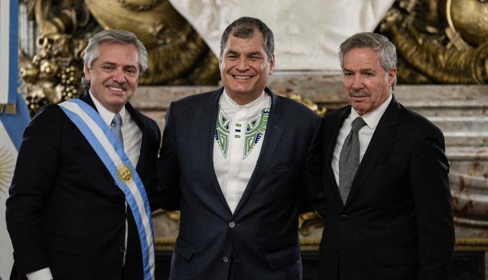 rafael correa presidente argentino alberto fernández