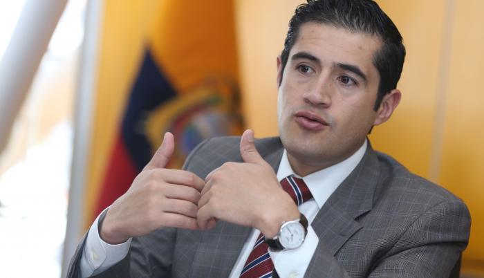 richard martínez ministro de finanzas