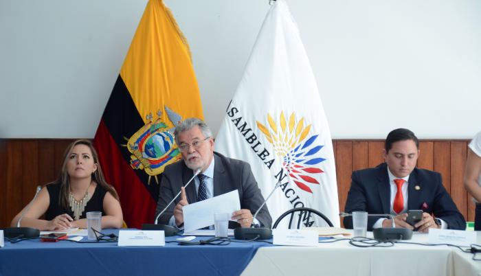 NOTA ROBERTO AGUILAR