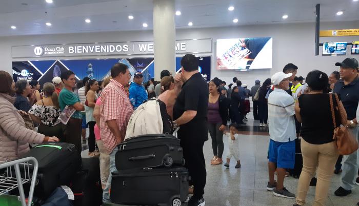 Coronavirus. Aeropuerto de Guayaquil. Lunes, 27 de enero de 2020.