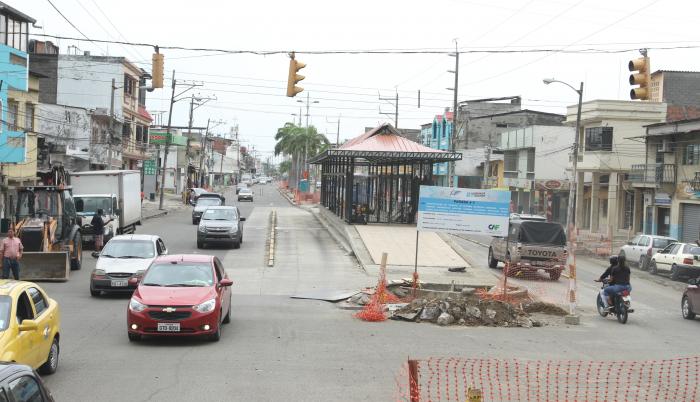 Trabajos de la troncal 4 de la Metrovía obligan a cerrar dos intersecciones