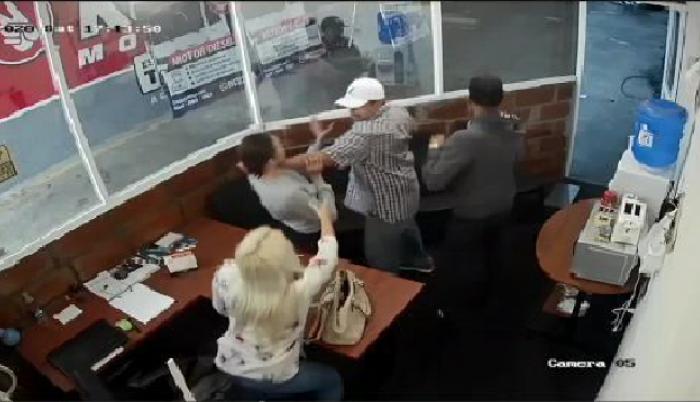 Asalto en Guayaquil.