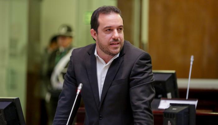 ROBERTO GOMEZ