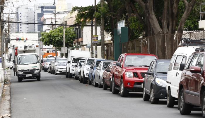 FALTA DE PARQUEO(31125769) carros