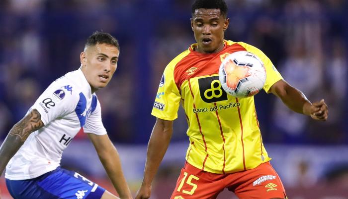 Aucas perdió de visitante por la mínima diferencia ante Vélez Sarsfield.