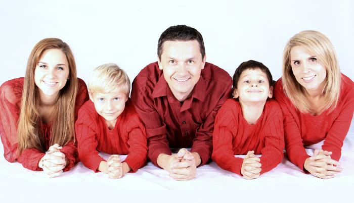 family-521551_1920
