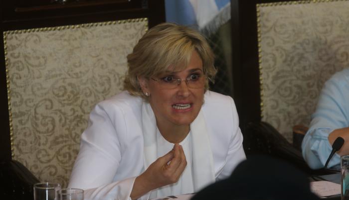 CYNTHIA VITERI