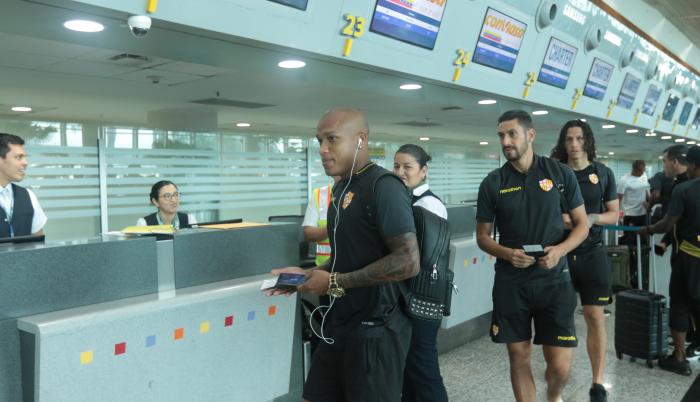Salida de Barcelona Sporting Club hacía el vuelo con destino Asunción, Paraguay.