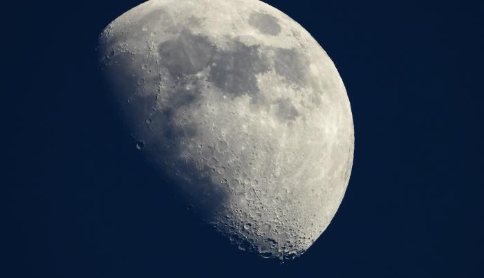 Luna