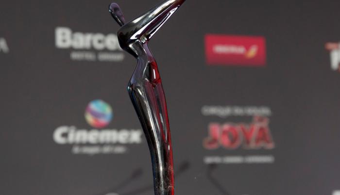PREMIOS PLATINO