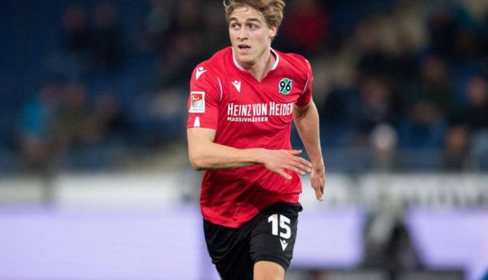 Timo Hübers Hannover