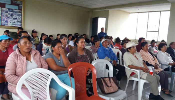 INDÍGENAS DE SALCEDO RECIBEN CHARLAS