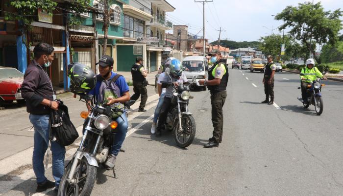 OPERATIVO POLICIAL POR CORONAVIRUS