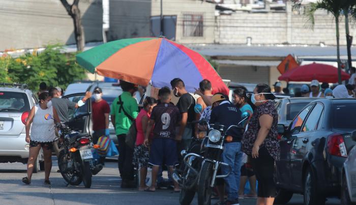 movimiento en la ciud (31477352)