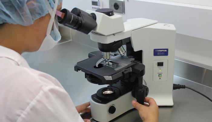 microscope-1817641_1920