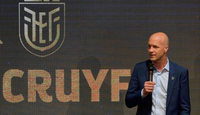 Cruyff - Ecuador 01