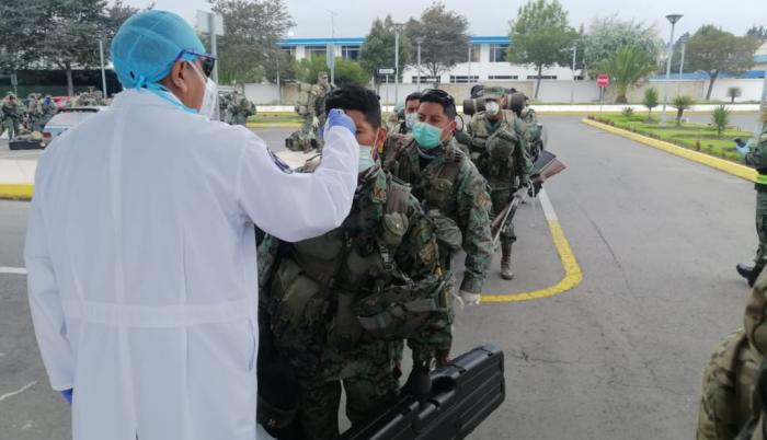 Policías y militares monitoreados