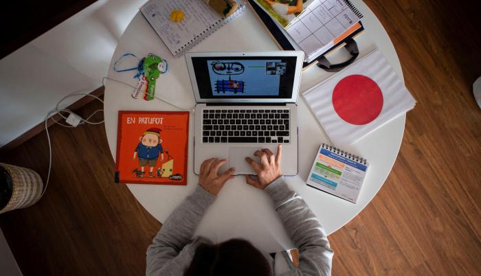 Clases de idiomas por videoconferencia.