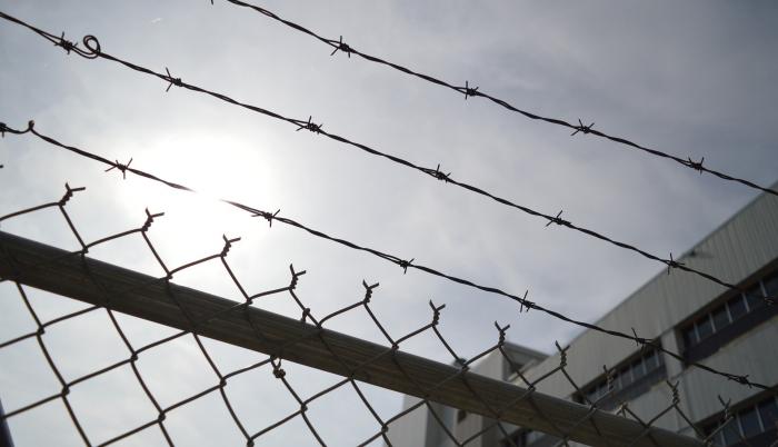 barbed-wire-960248_1920