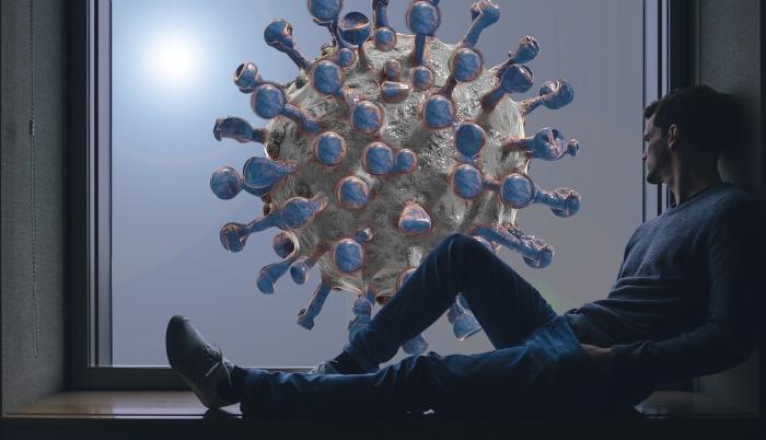 Hombre durante confinamiento