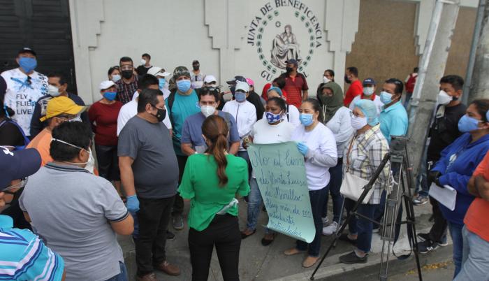 PROTESTA AL PIE DEL MARILLAC