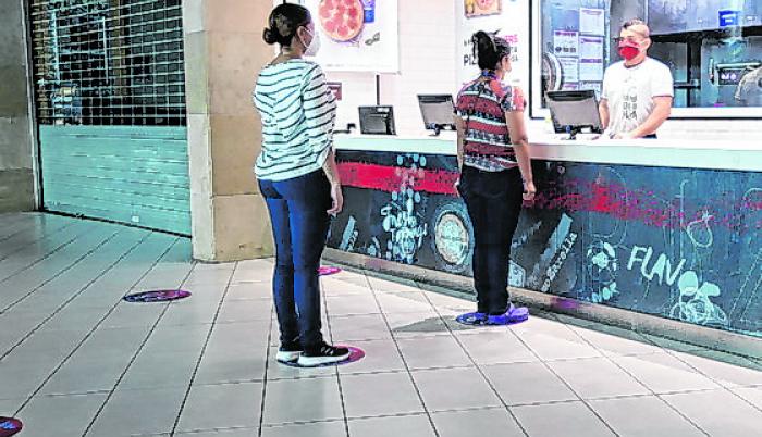 Centros-Comerciales-Abren