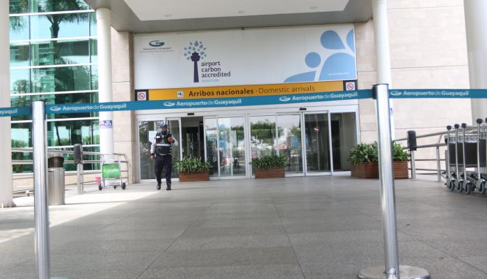 AEROPUERTO SIN VUELOS NACIONALES