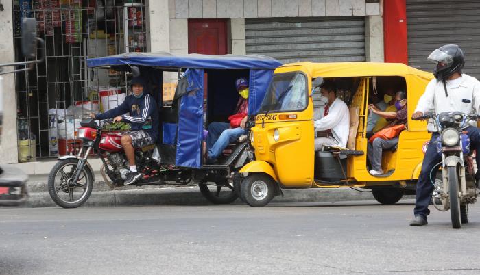 MOTOTAXIS