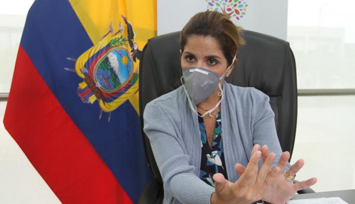 ENTREVISTA SECRETARIA (31848577)