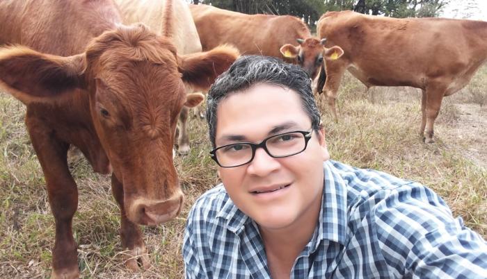 José Coello, veterinario