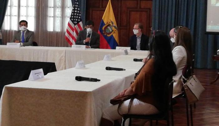 Créditos- microempresas- Estados Unidos- Cancillería