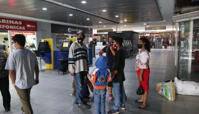 Terminal Terrestre coronavirus