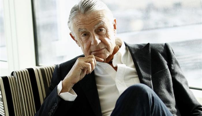 Joel Schumacher