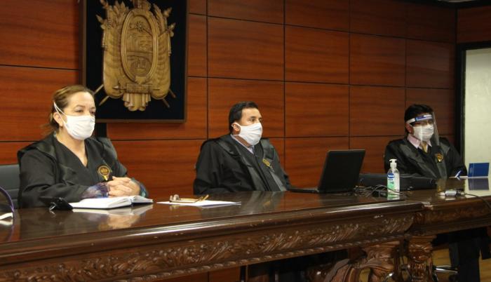 JUICIO PLAGIO JUECES